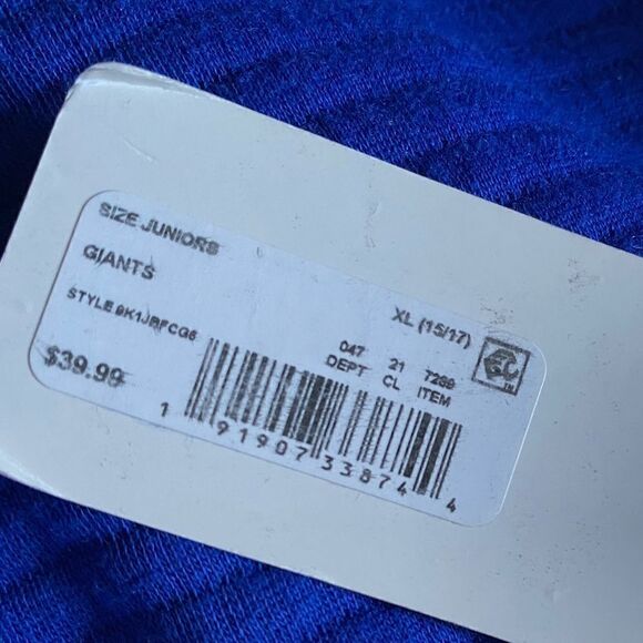 NFL New York Giants Football Pullover Hoodie Sweatshirt
Size Teen XL 15/17 NWT - Picture 4 of 6